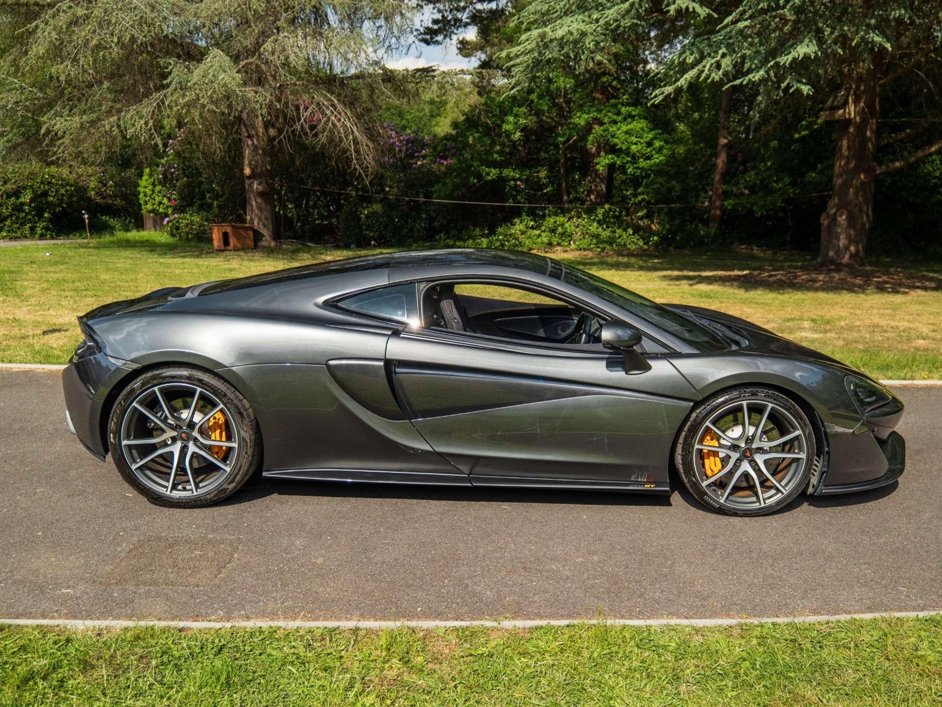 Used McLaren 570GT