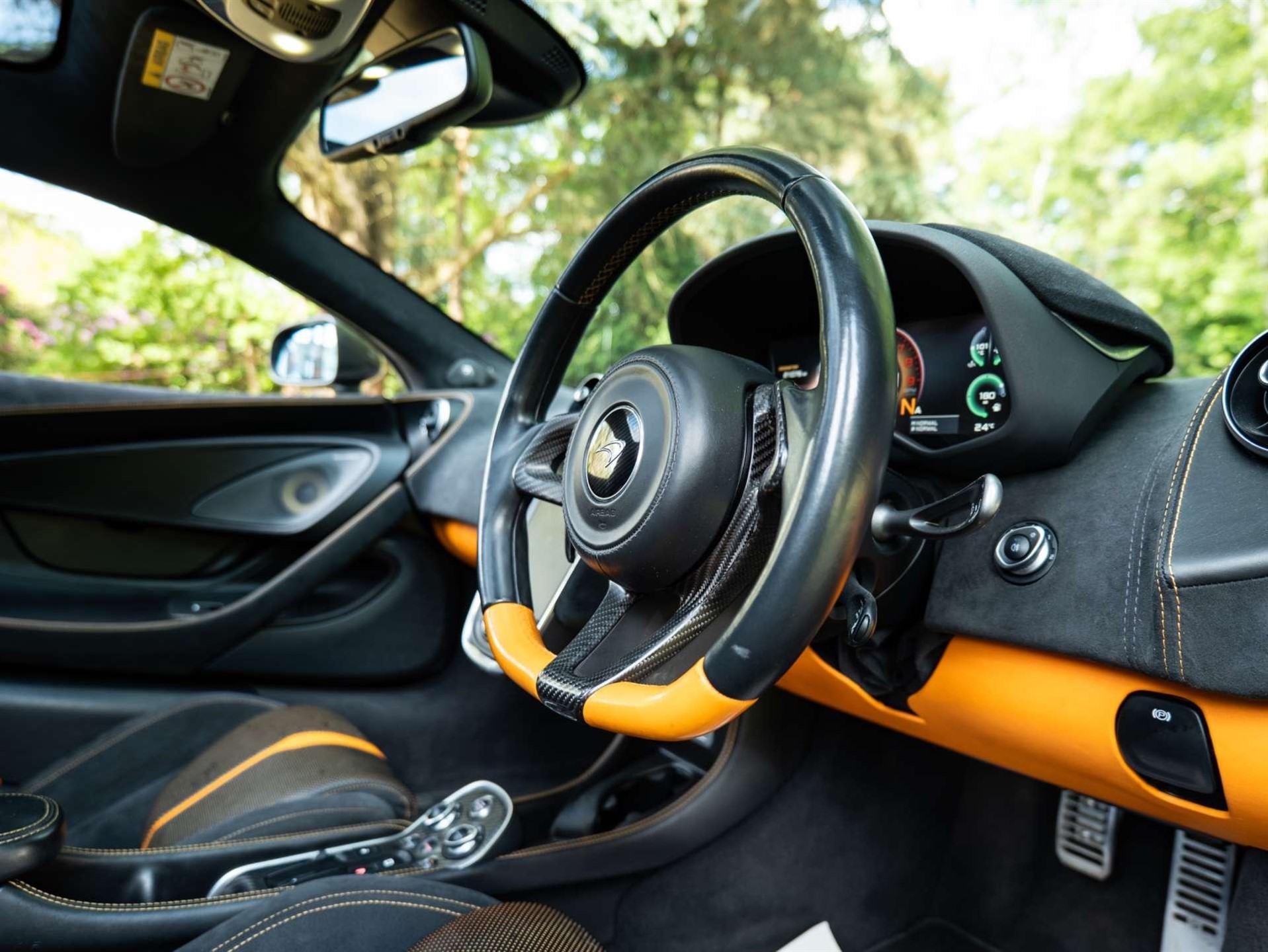 Used McLaren 570GT