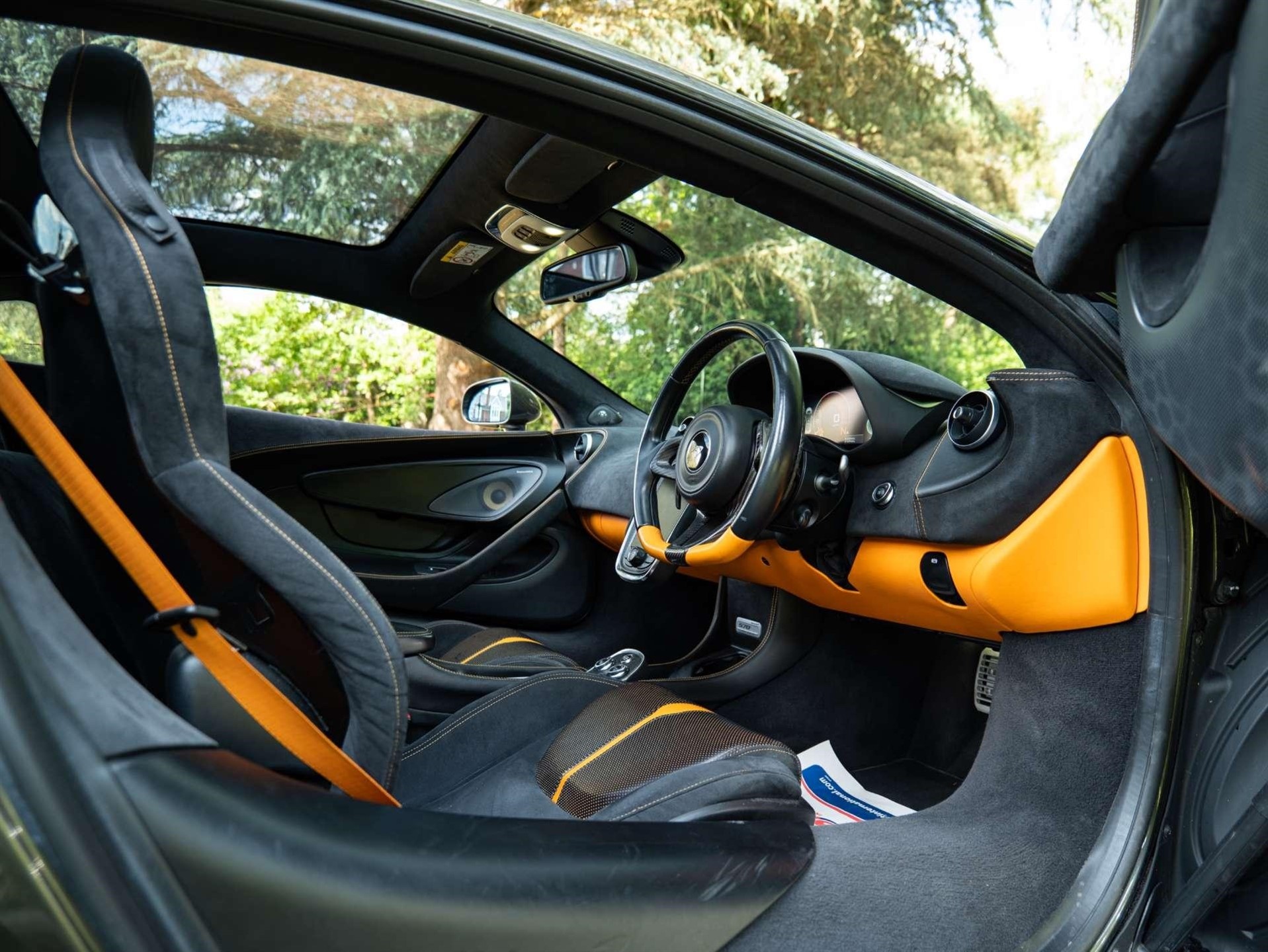 Used McLaren 570GT