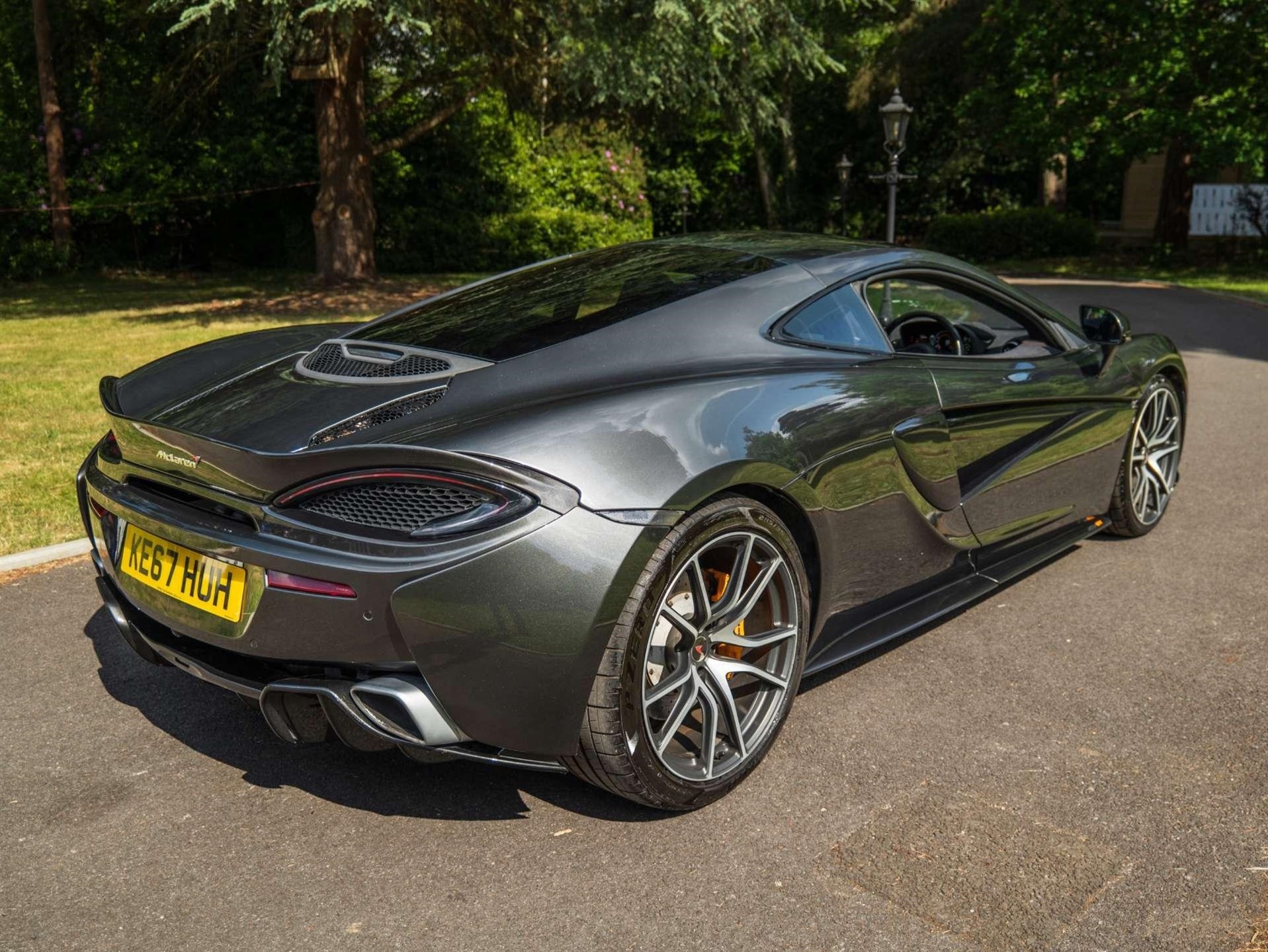 Used McLaren 570GT