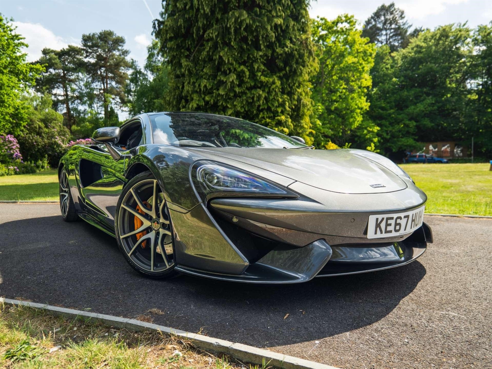 Used McLaren 570GT
