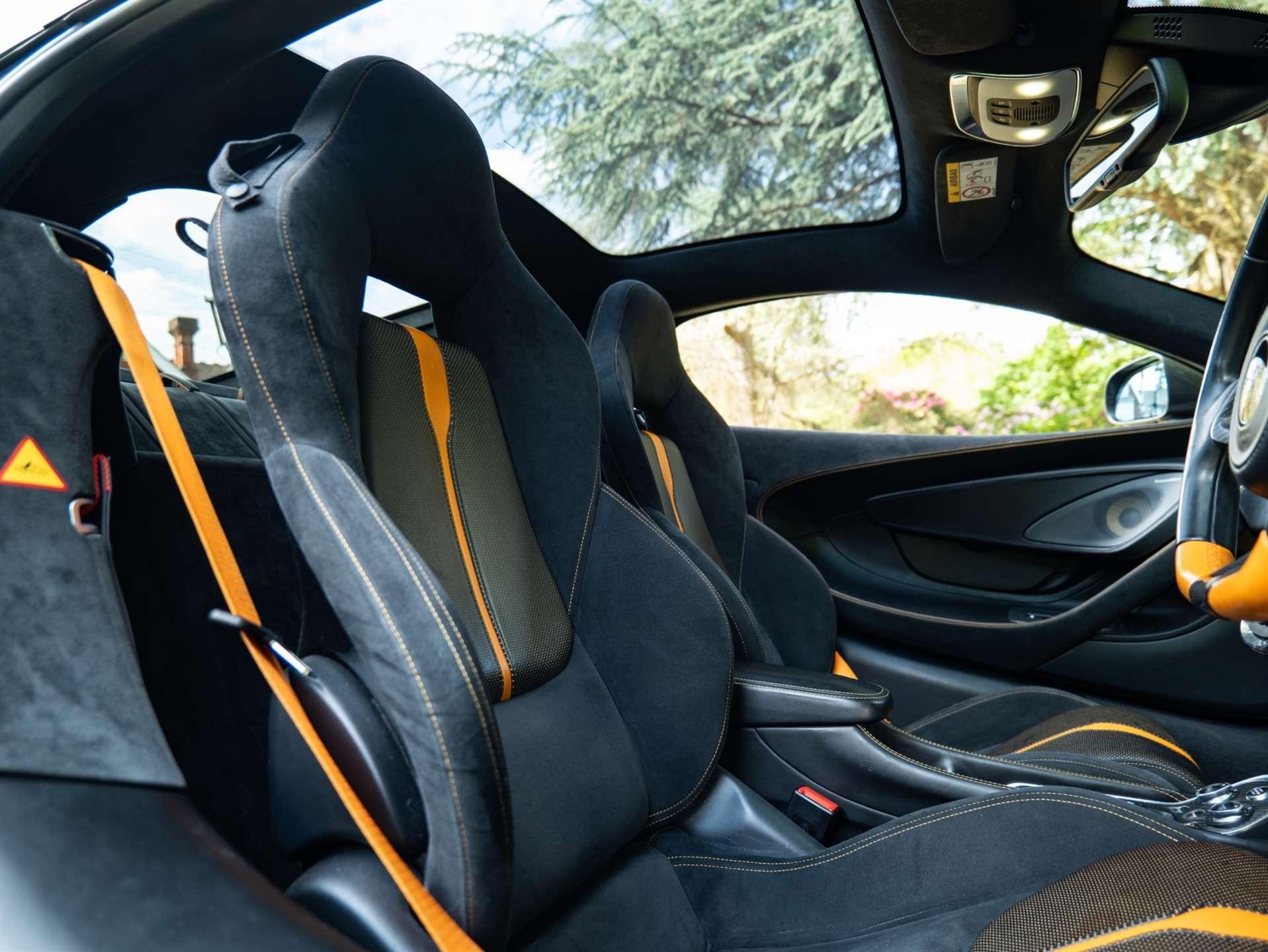 Used McLaren 570GT