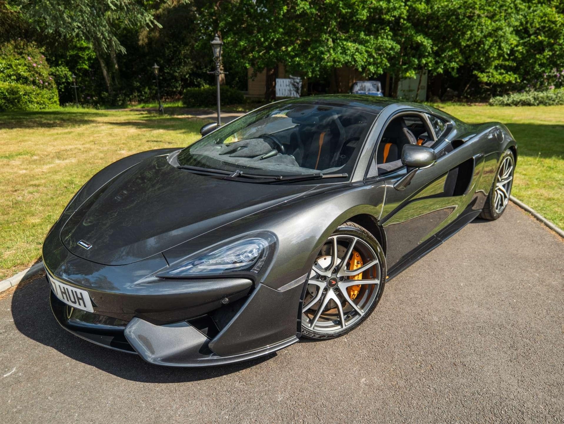 Used McLaren 570GT