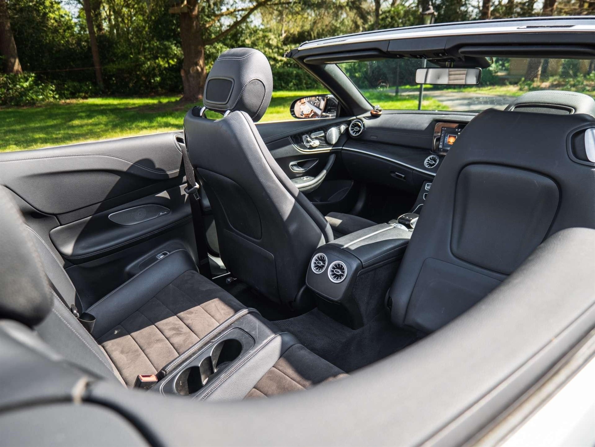 Used Mercedes E220