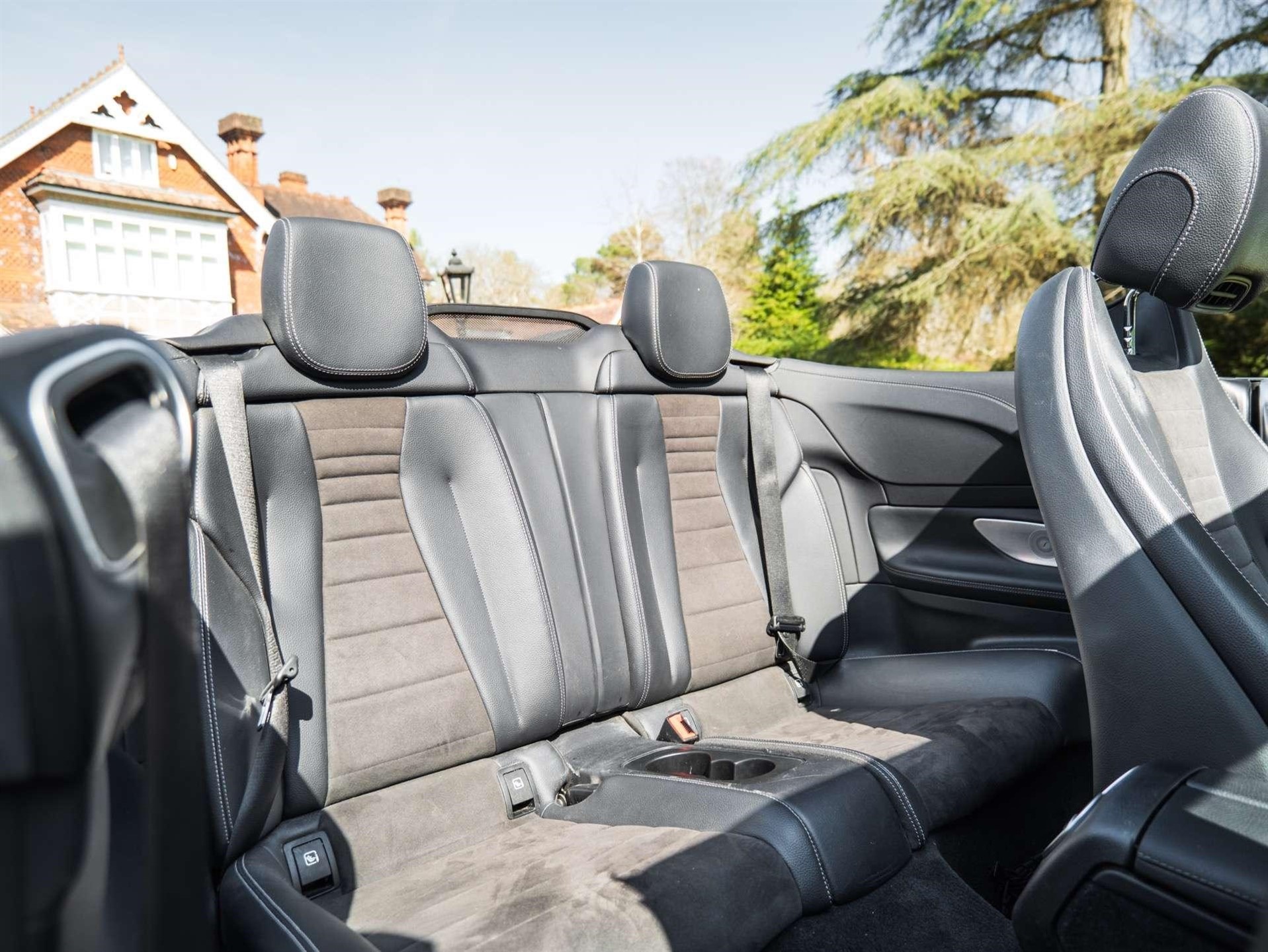 Used Mercedes E220