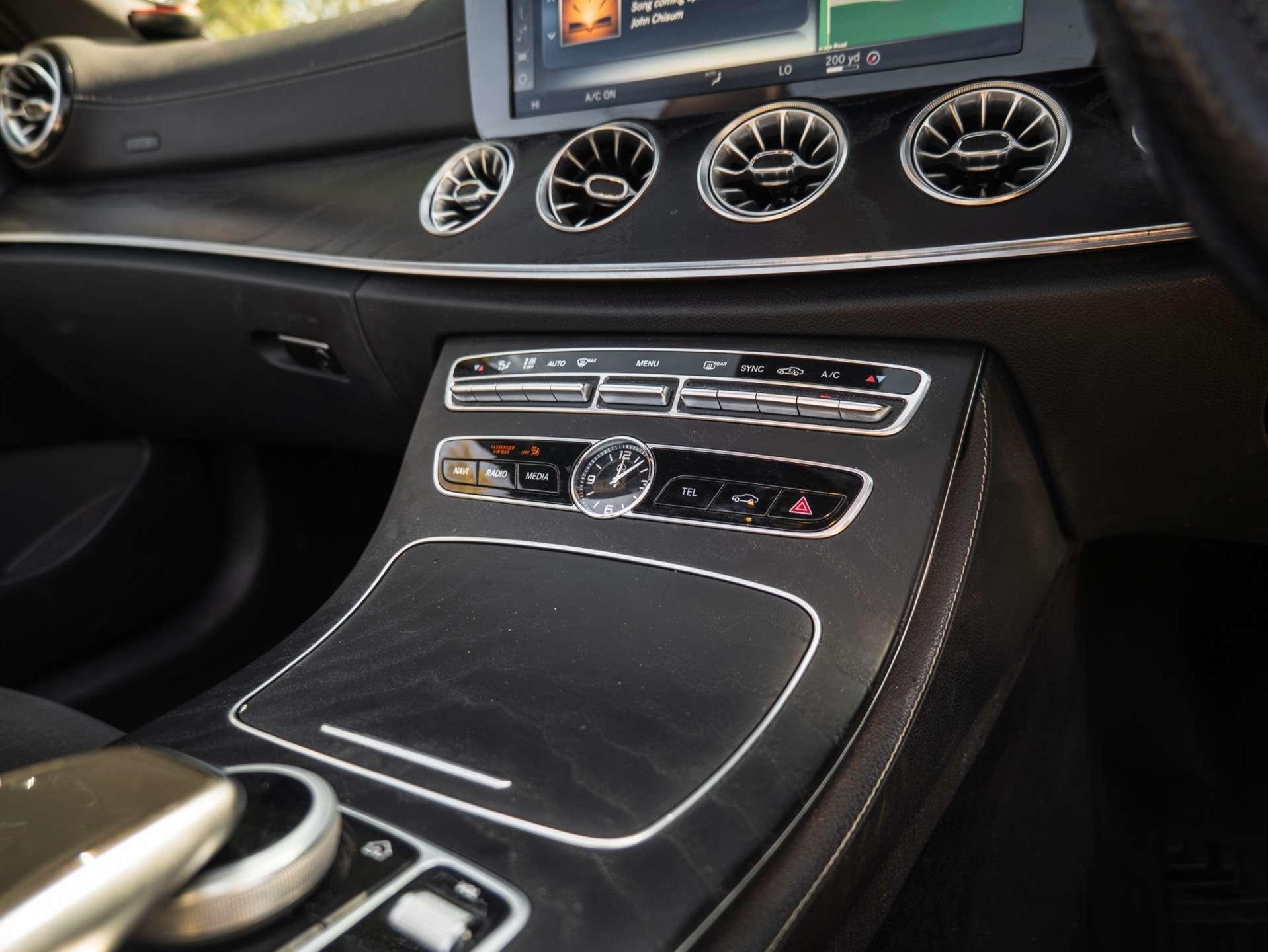 Used Mercedes E220