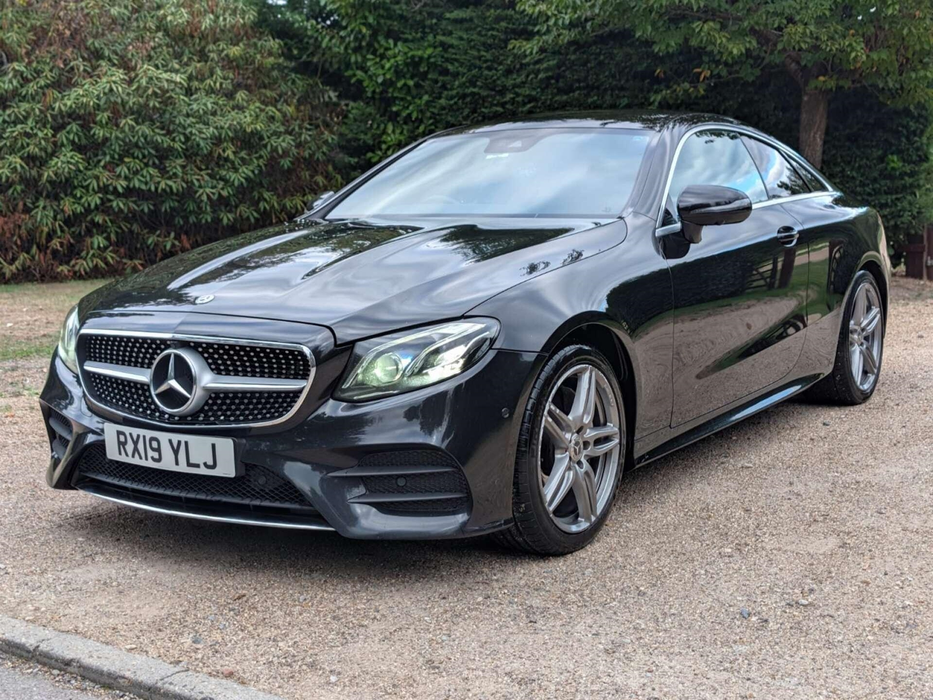 Used Mercedes E220