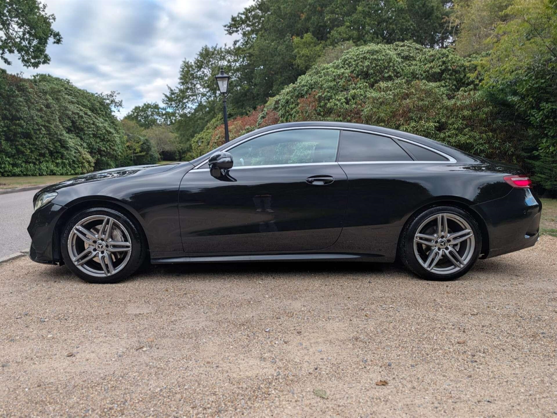 Used Mercedes E220