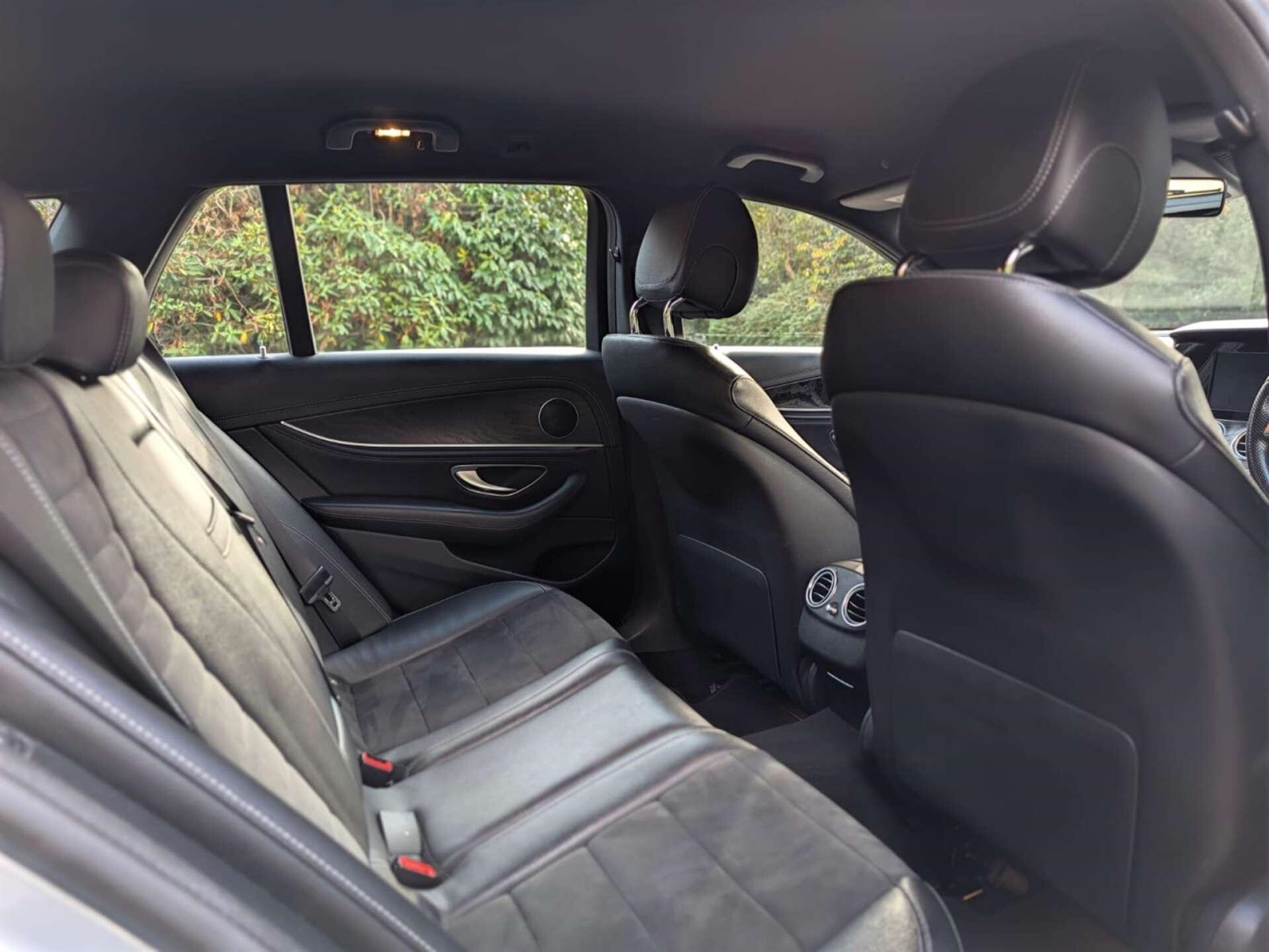 Used Mercedes E220