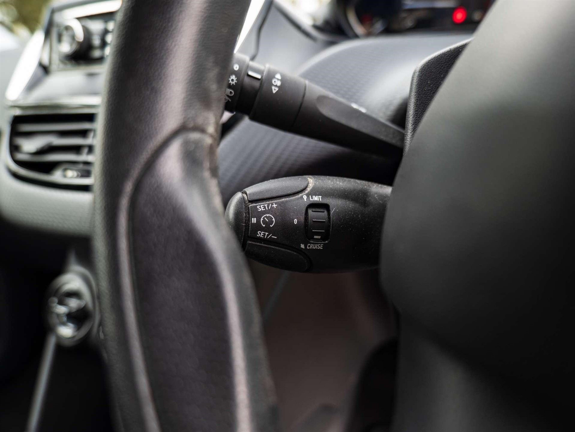 Used Peugeot 208