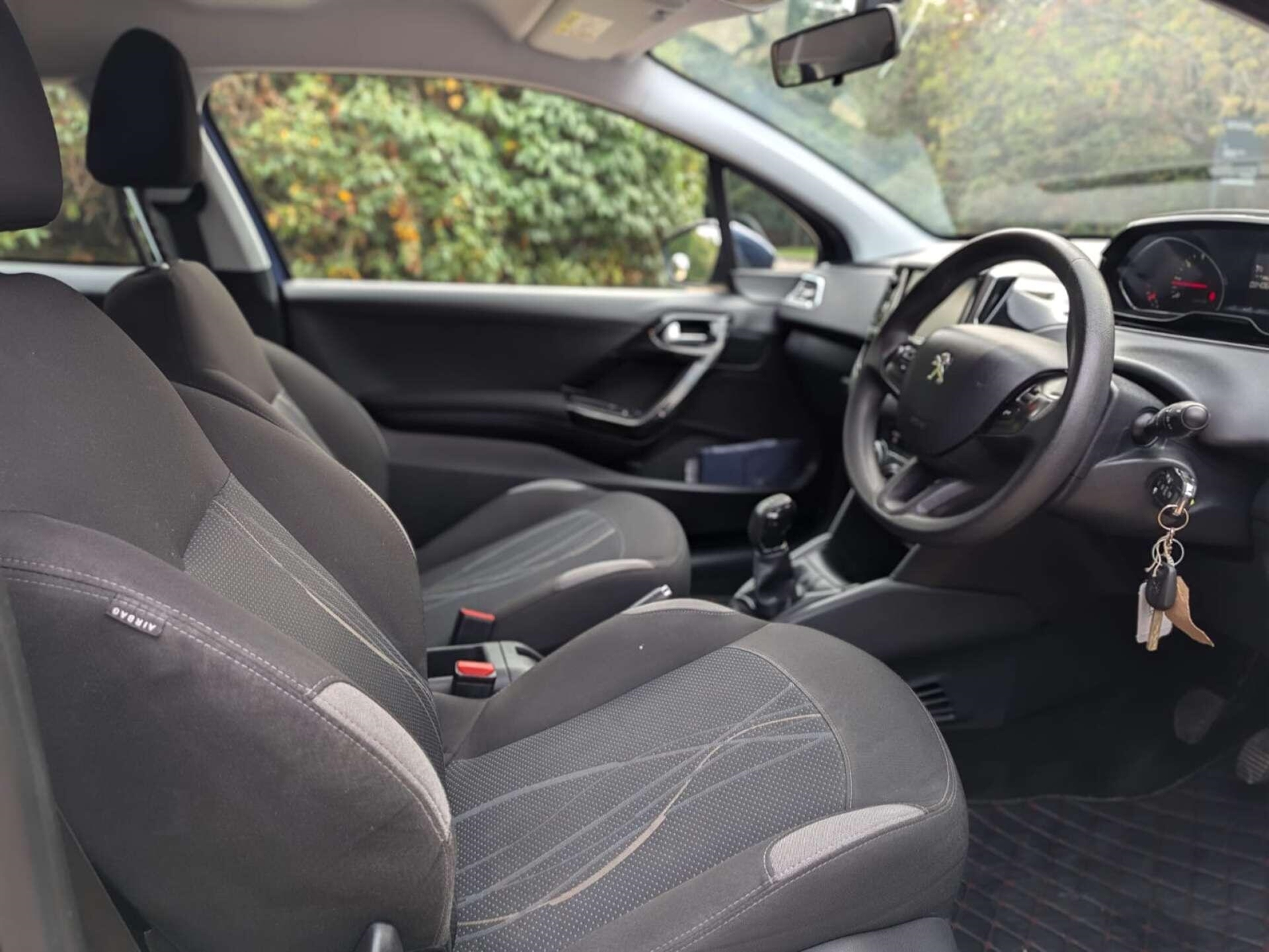 Used Peugeot 208