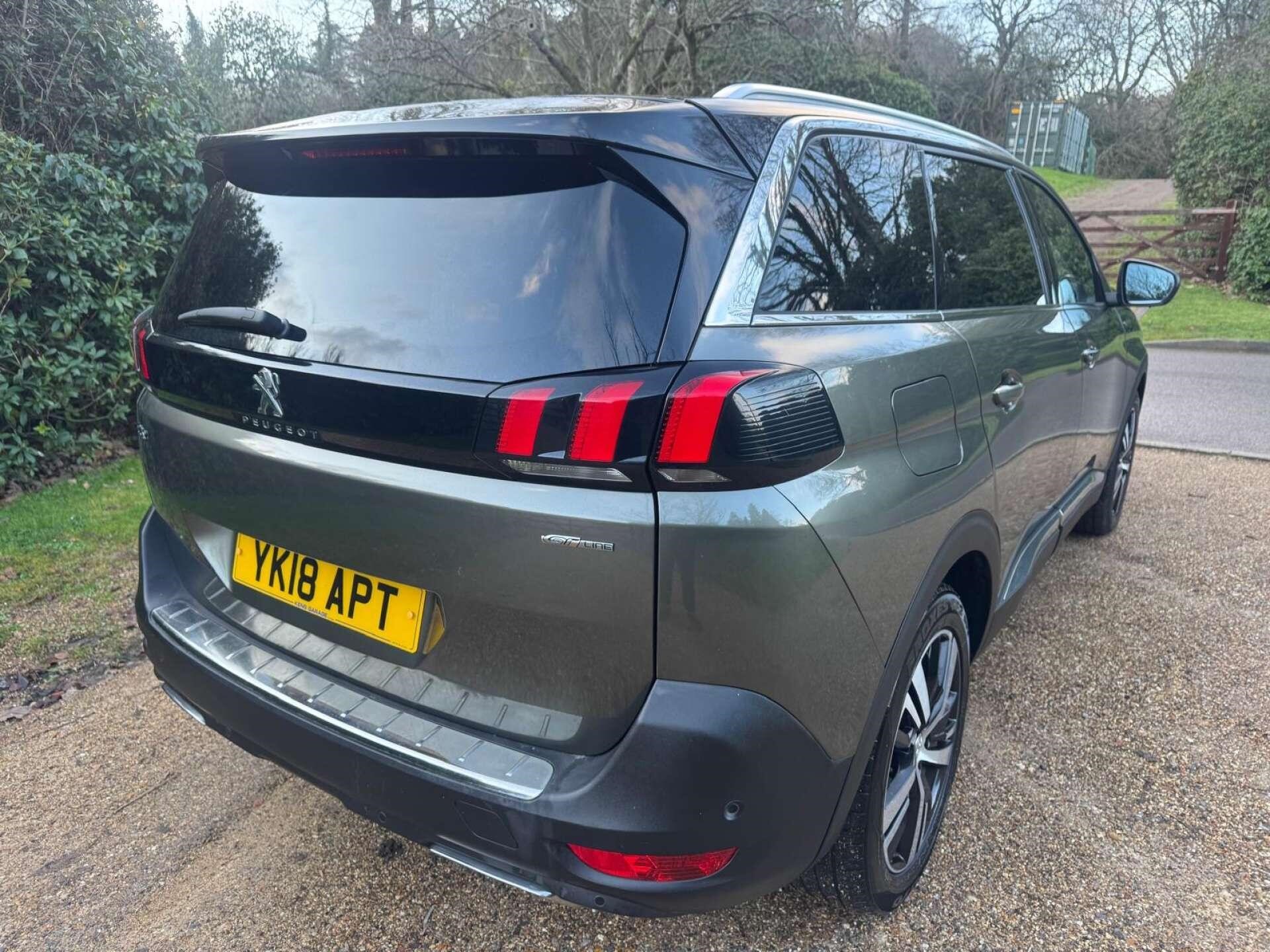Used Peugeot 5008