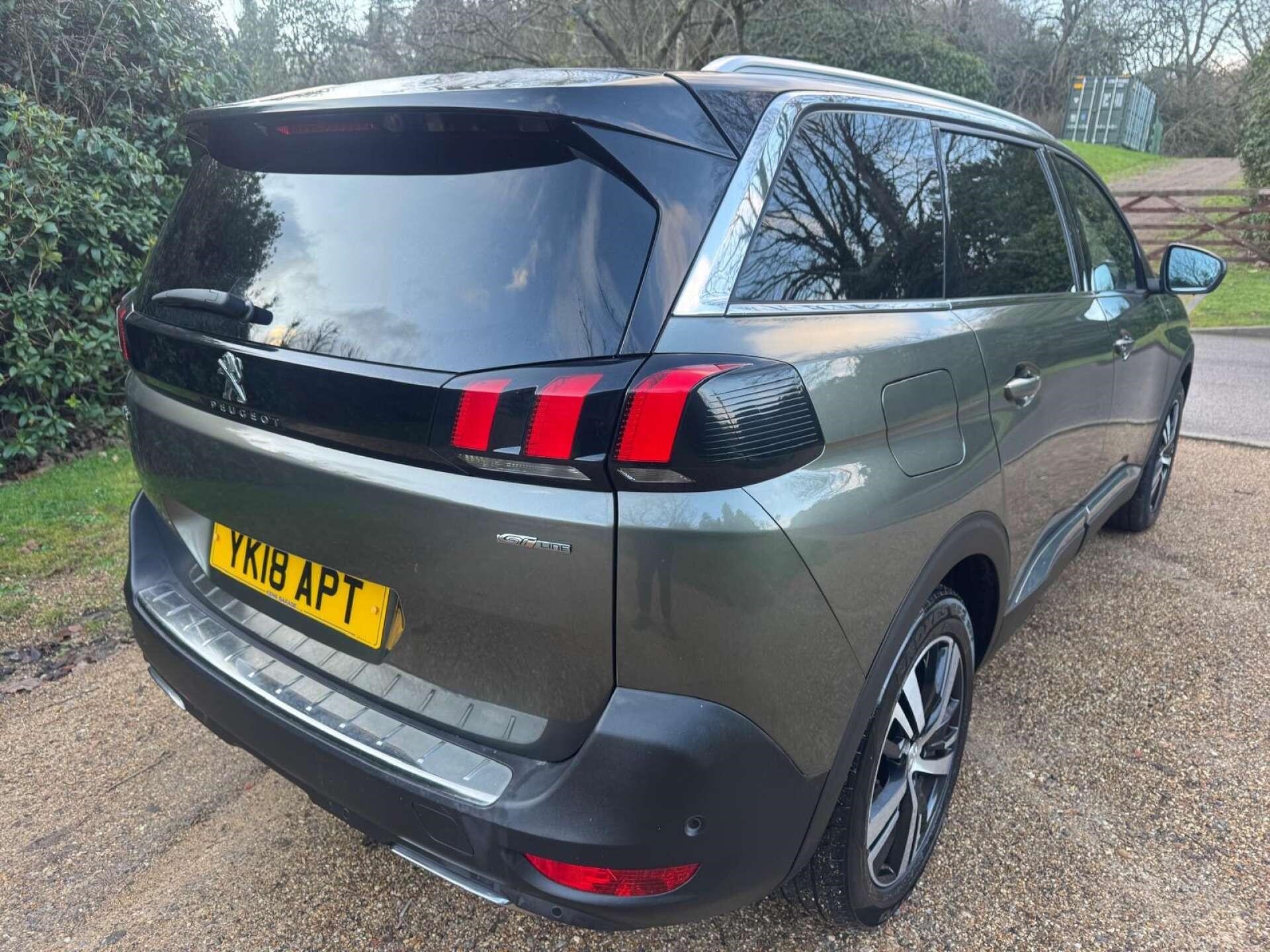 Used Peugeot 5008