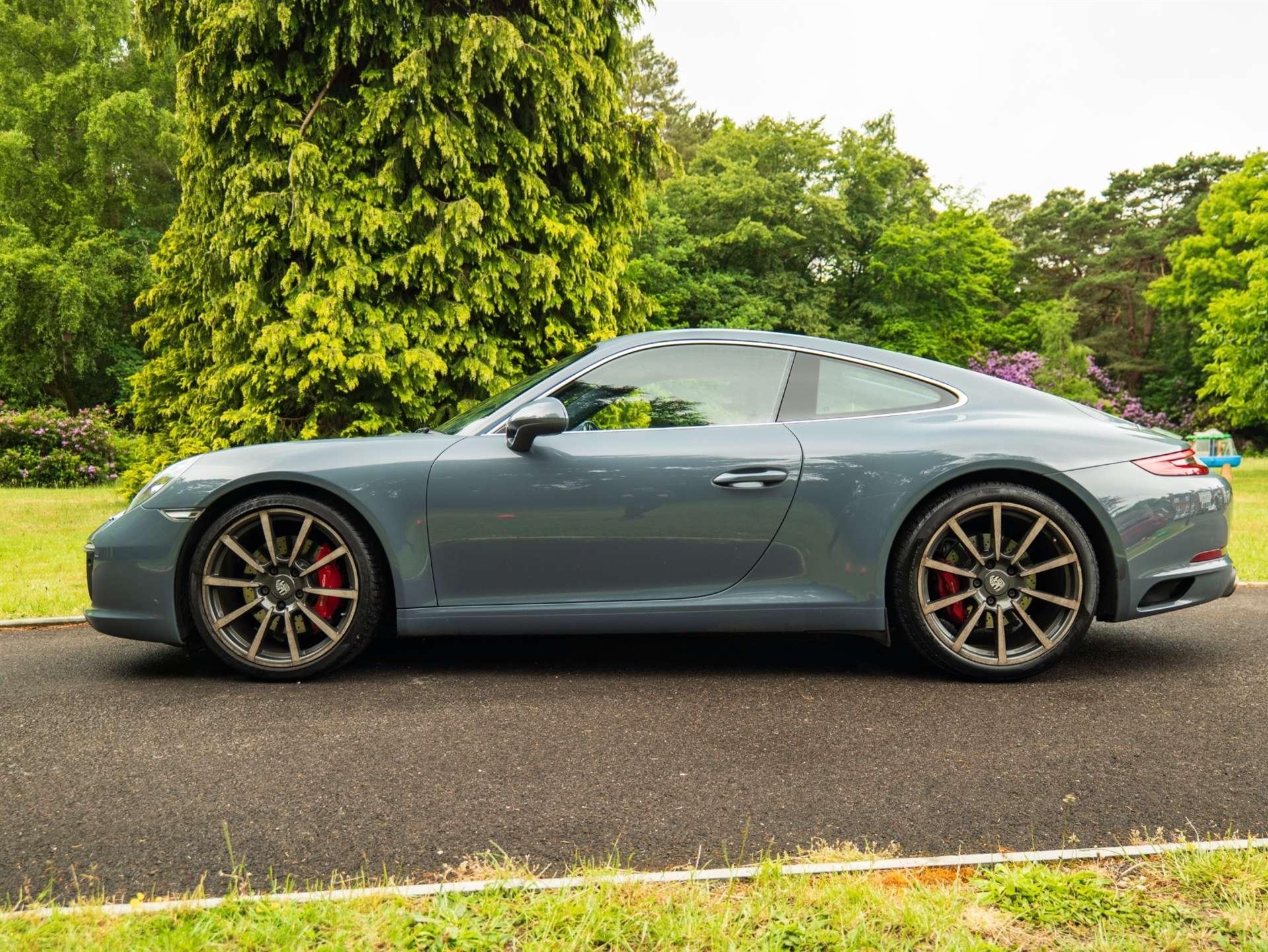 Used Porsche 911