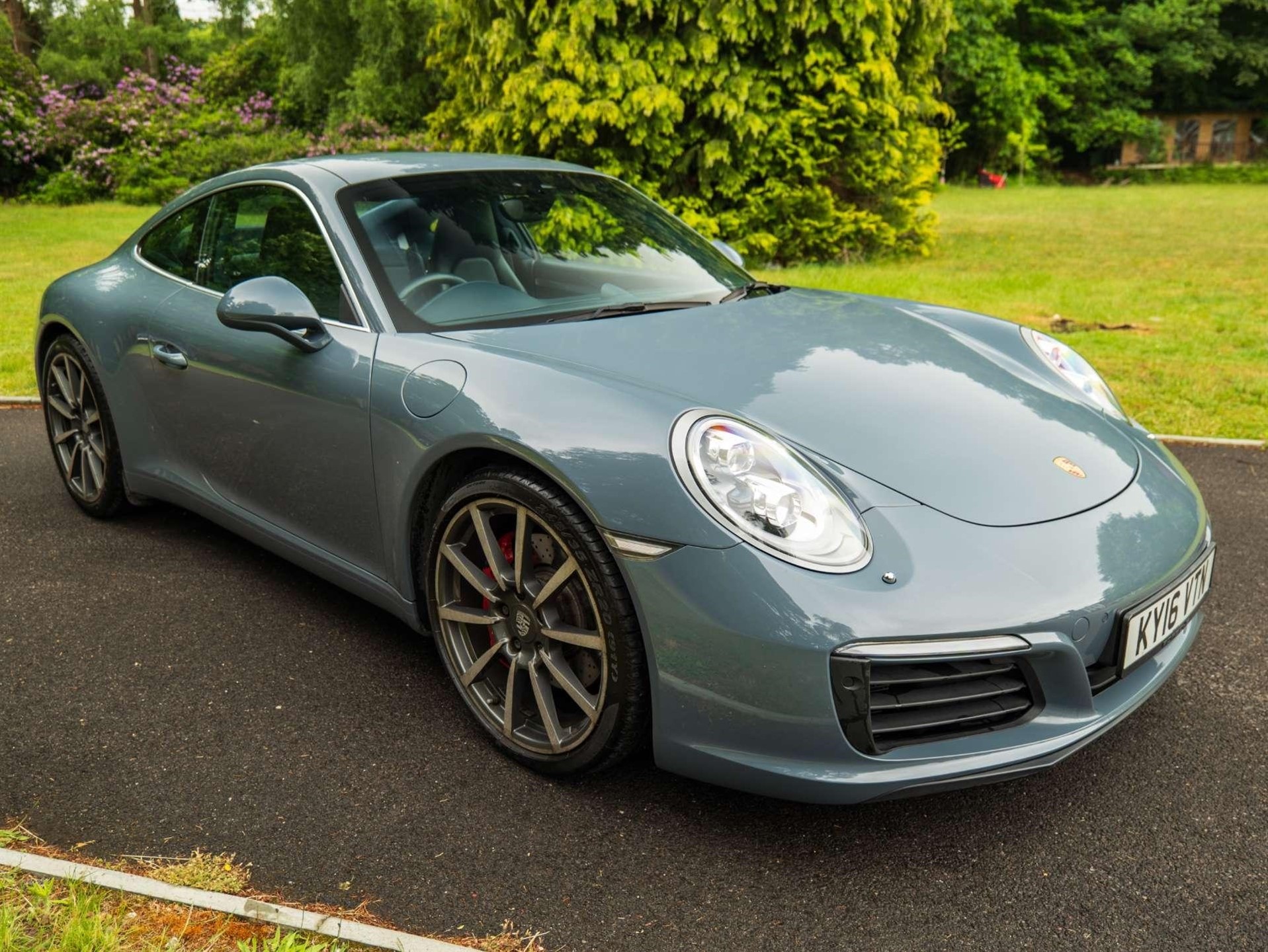 Used Porsche 911