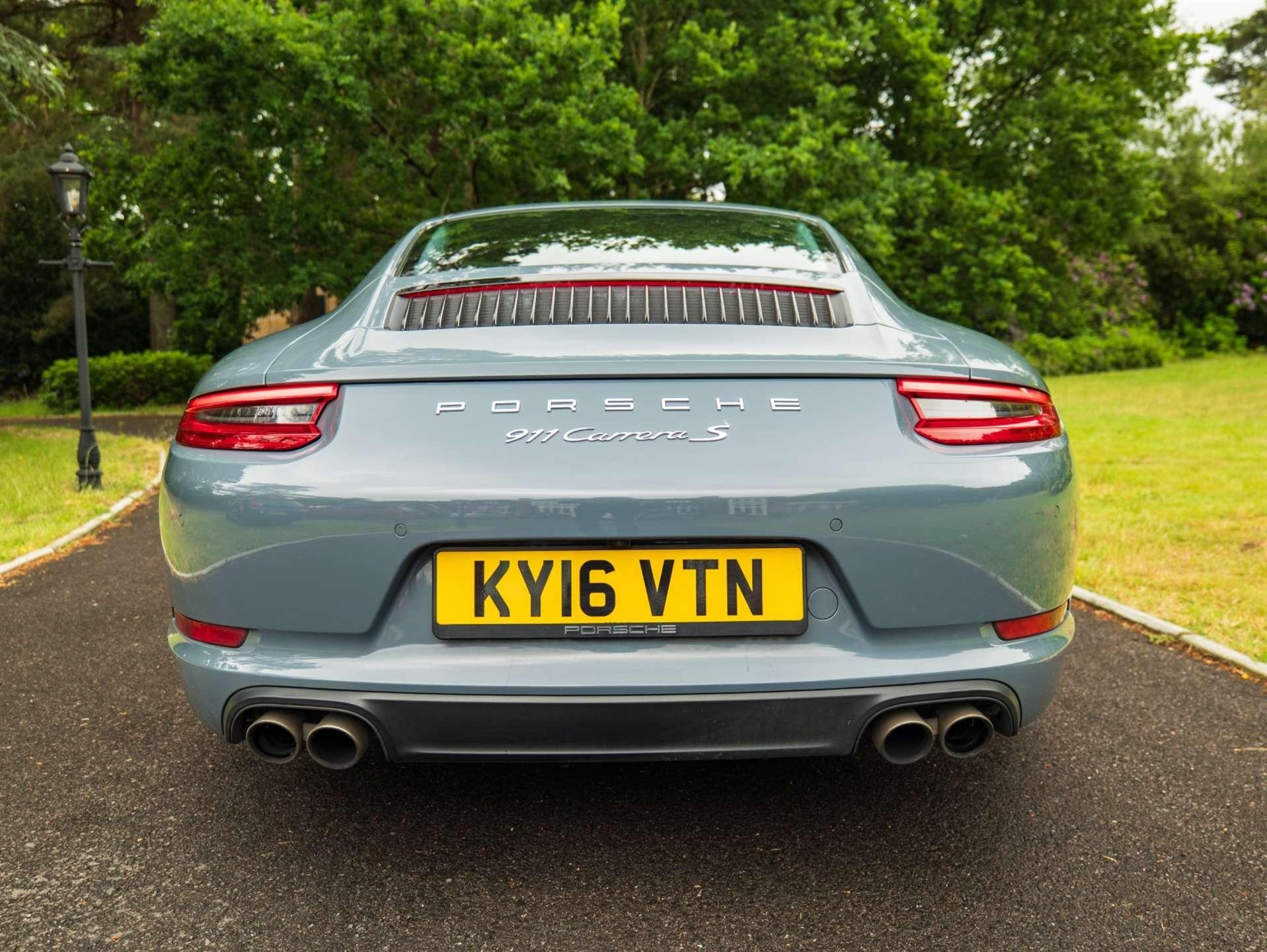 Used Porsche 911