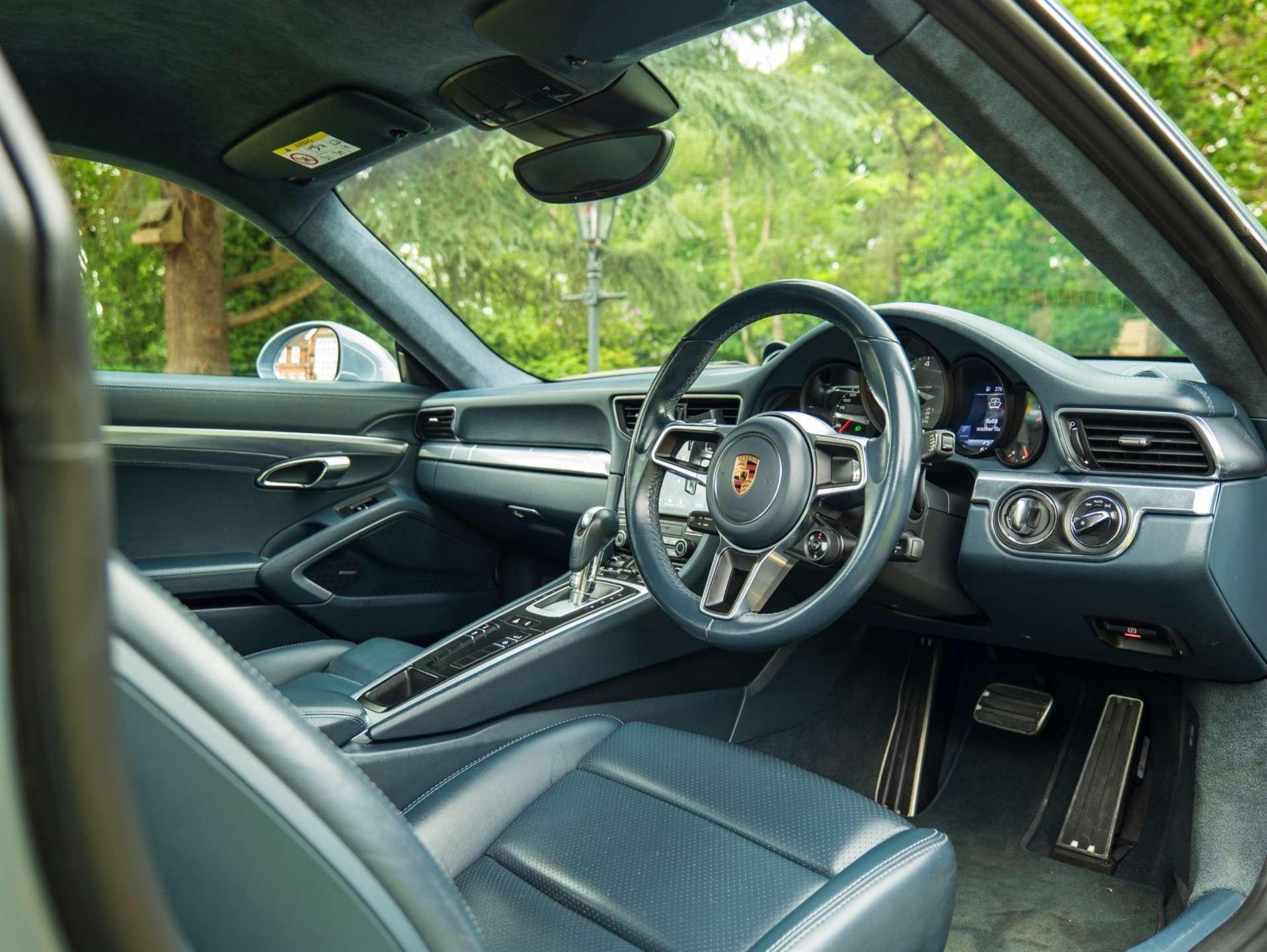 Used Porsche 911