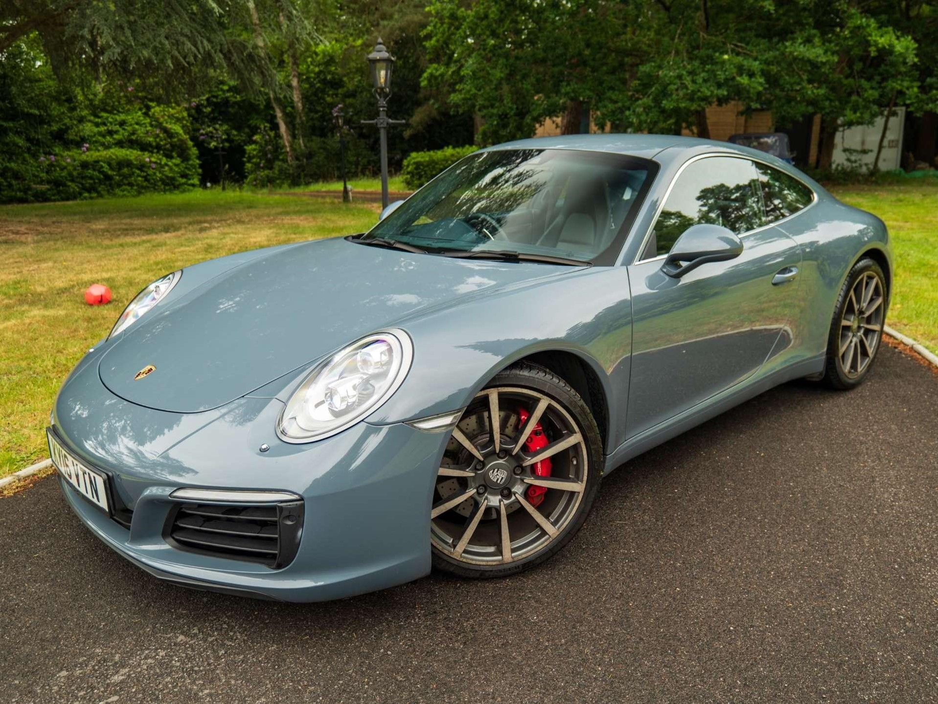Used Porsche 911