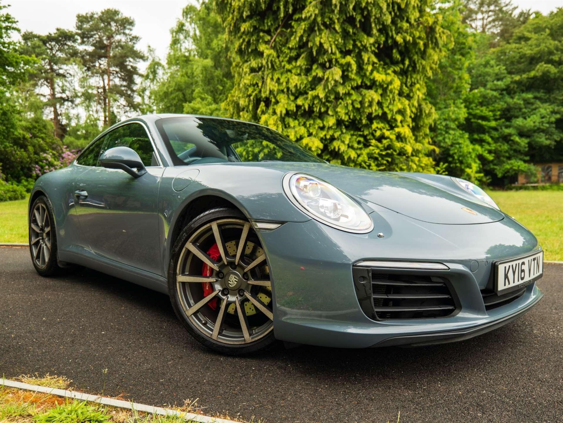 Used Porsche 911