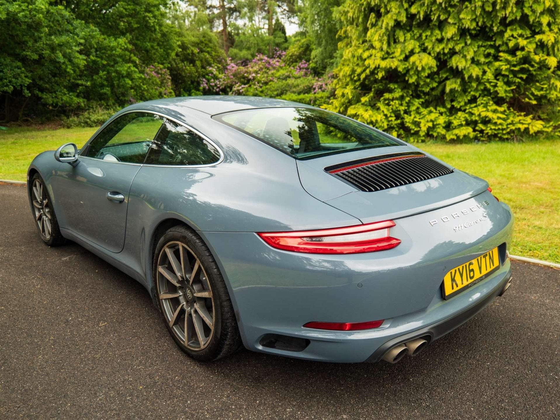Used Porsche 911