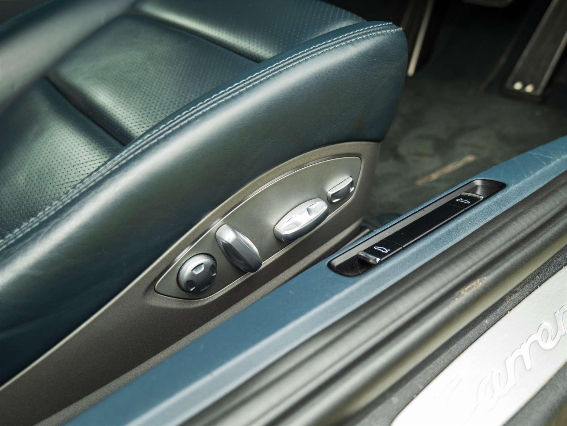 Used Porsche 911