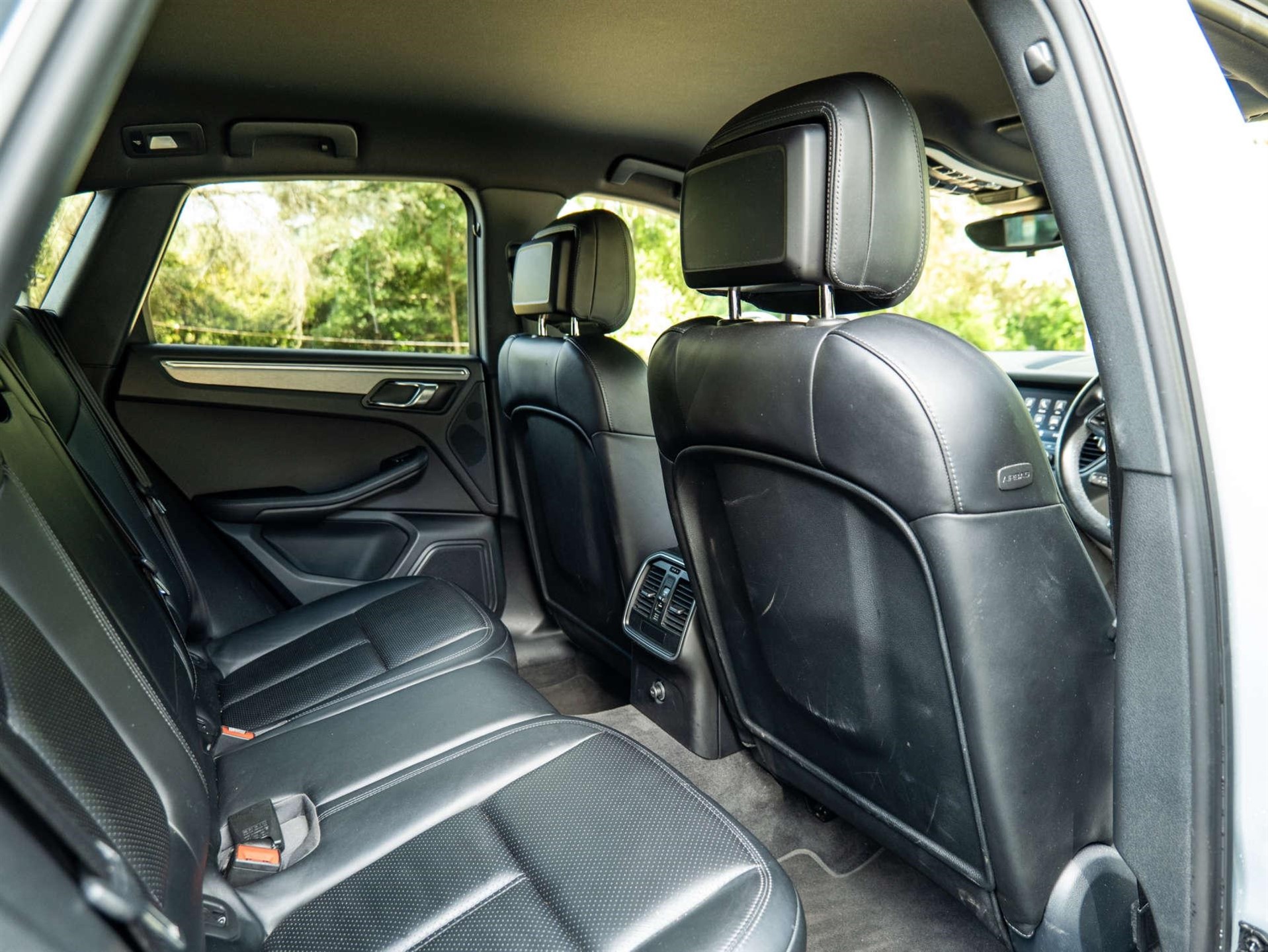 Used Porsche Macan