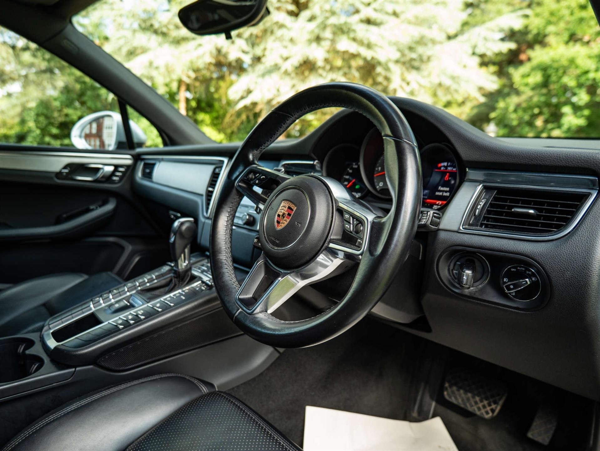 Used Porsche Macan