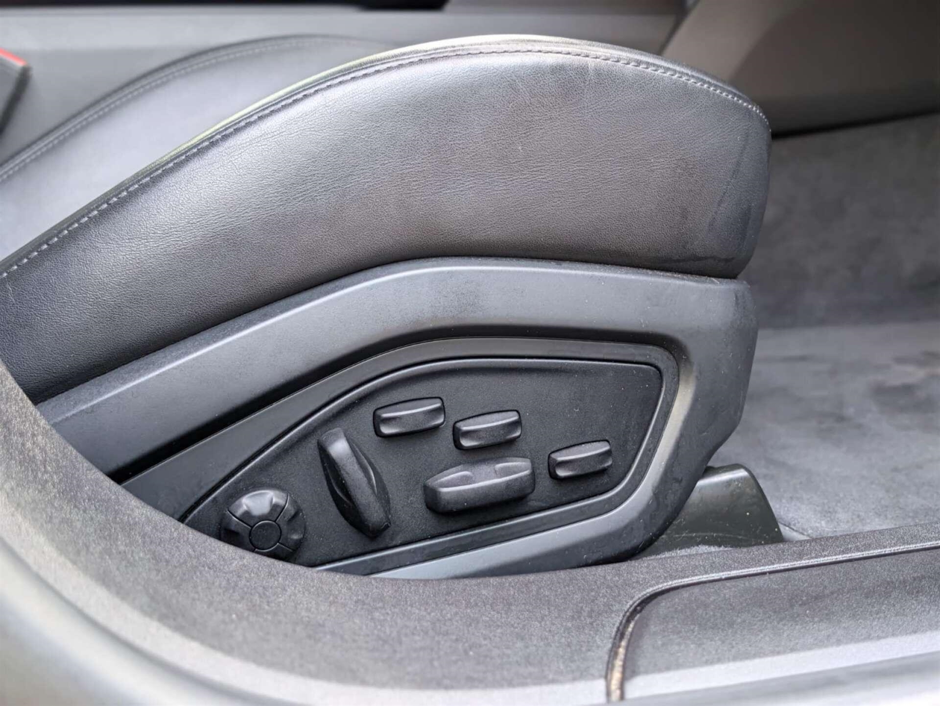 Used Porsche Taycan