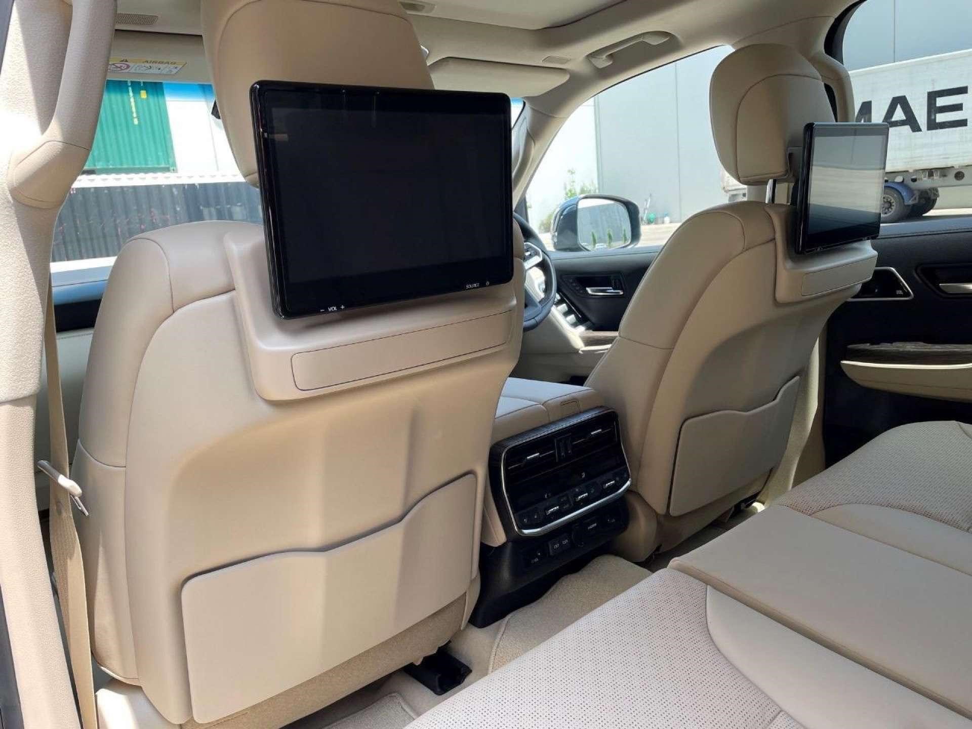 Used Toyota Land Cruiser