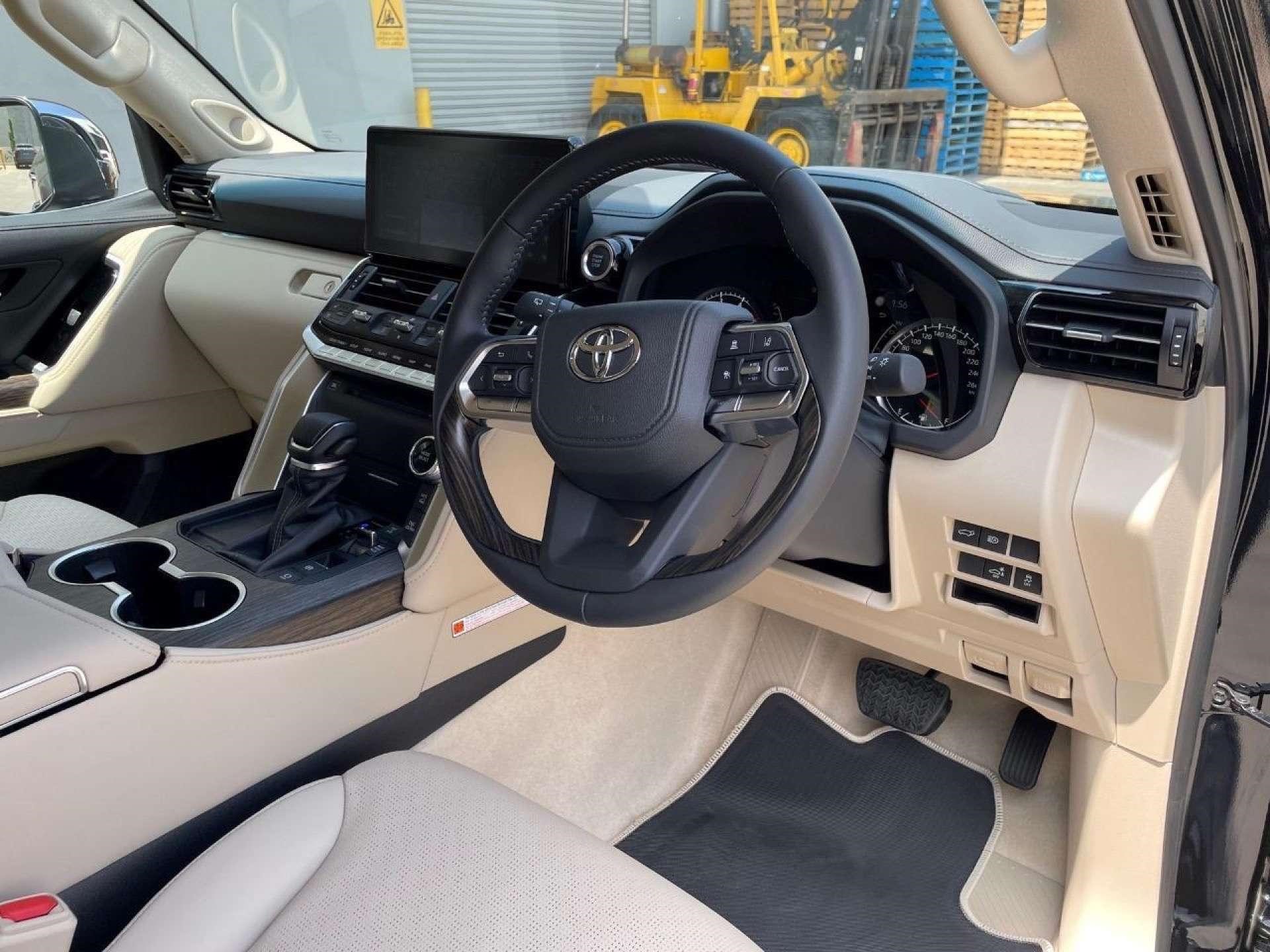 Used Toyota Land Cruiser