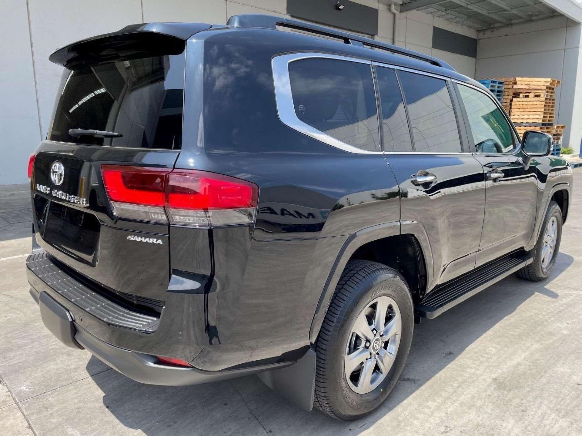 Used Toyota Land Cruiser