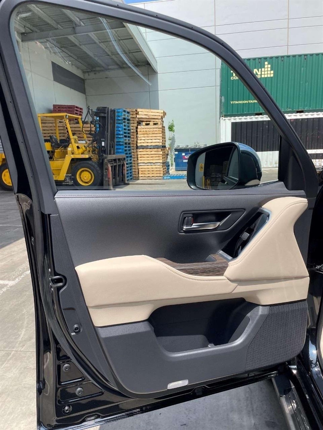 Used Toyota Land Cruiser