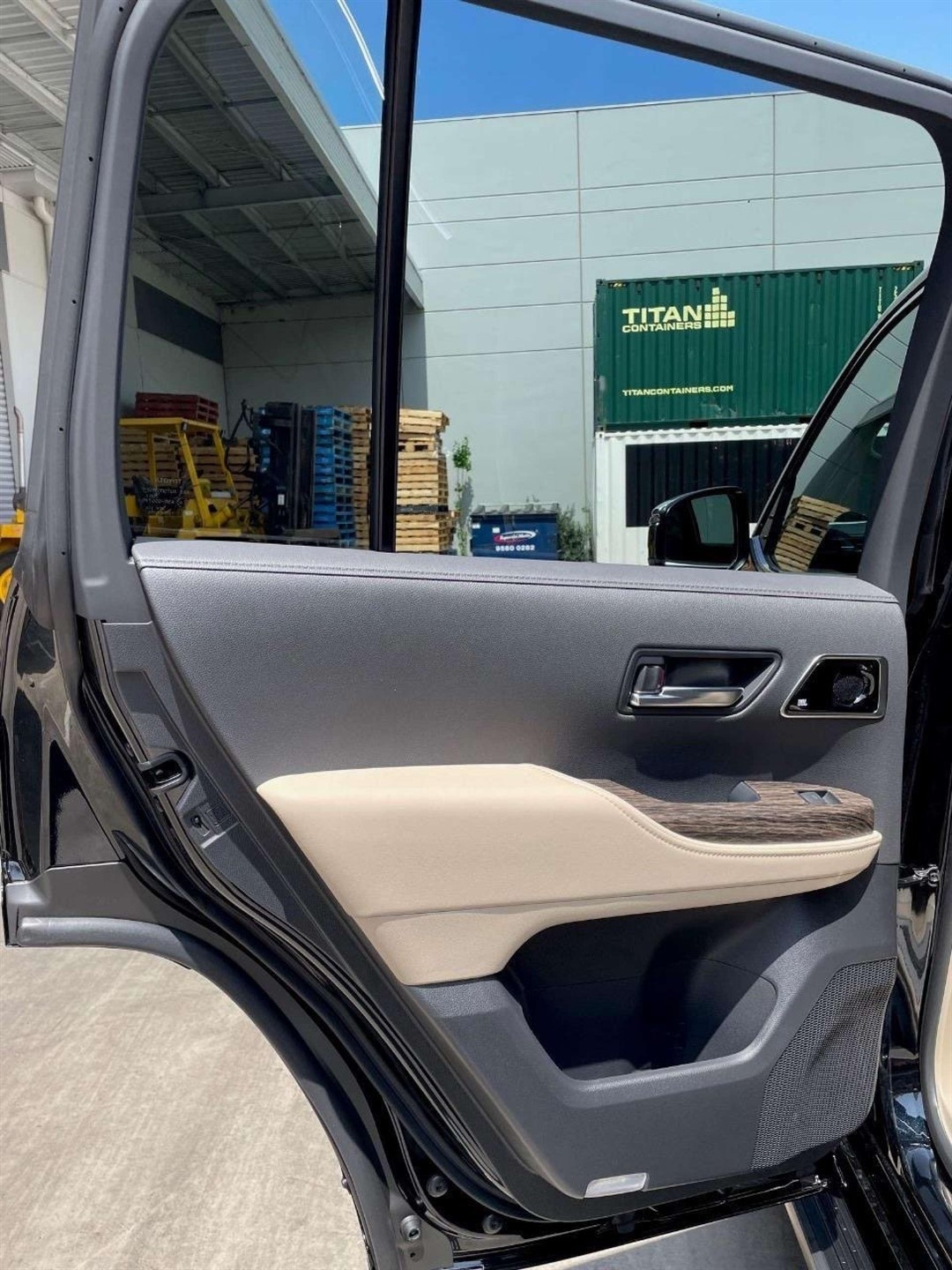 Used Toyota Land Cruiser