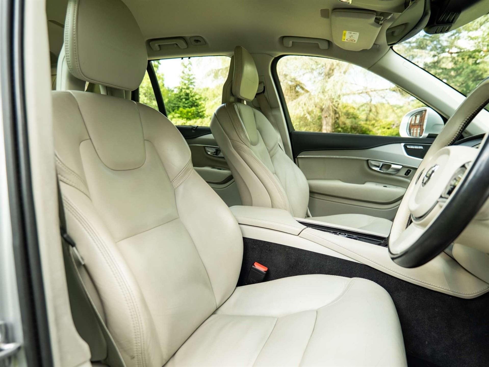 Used Volvo XC90