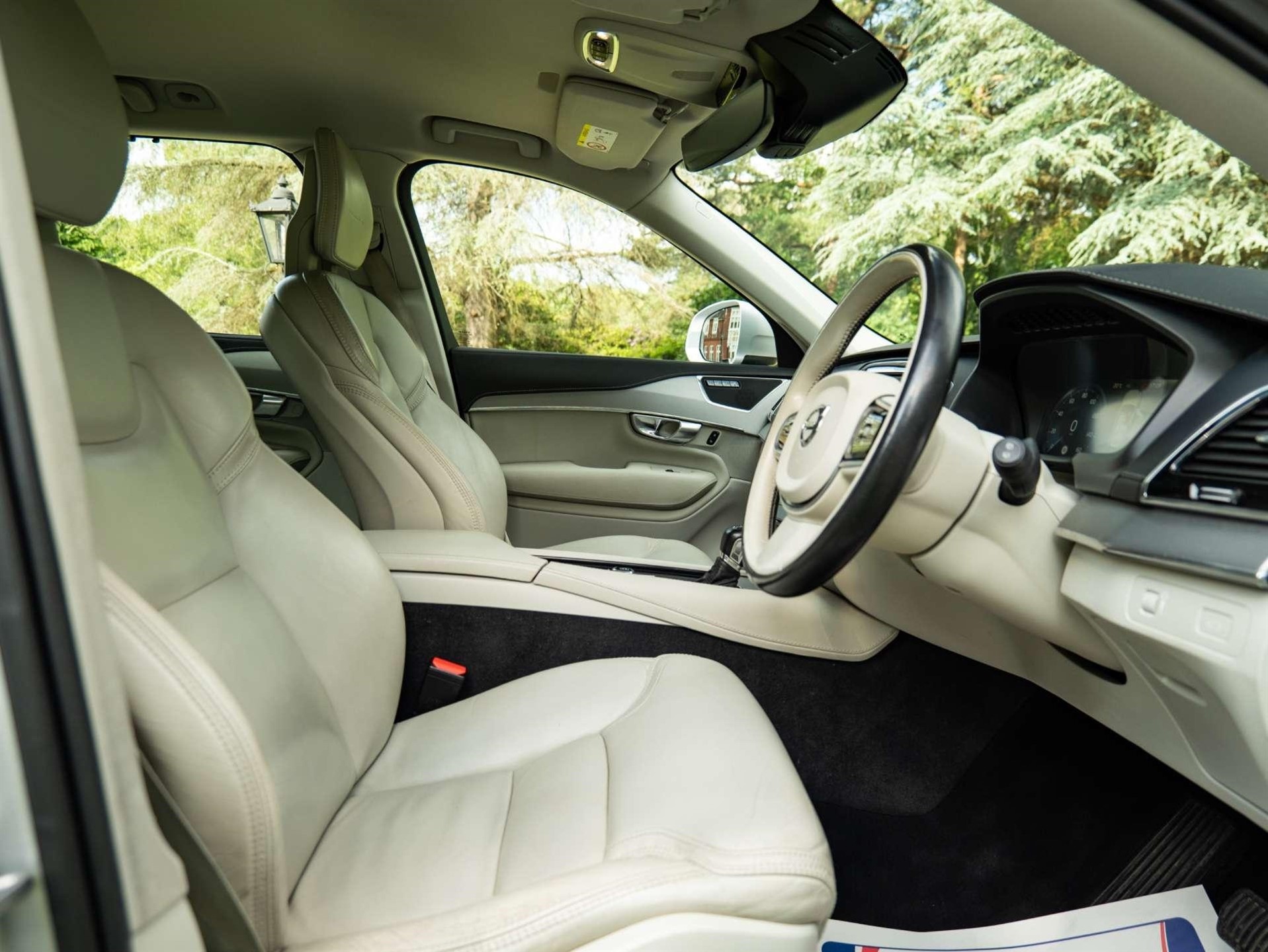 Used Volvo XC90