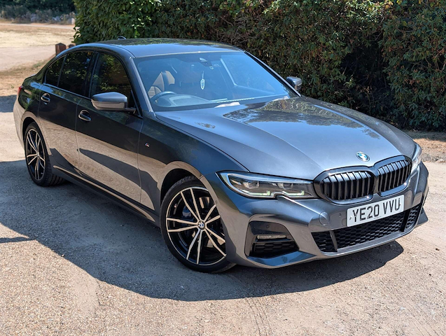 Used BMW 330e in Bagshot, Surrey
