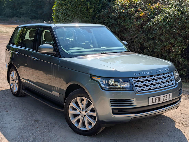 Used Land Rover Range Rover in Bagshot, Surrey