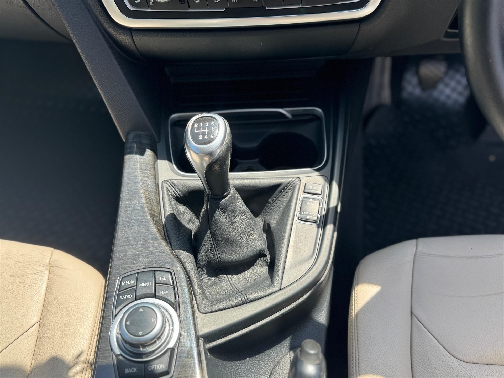 Used BMW 320i