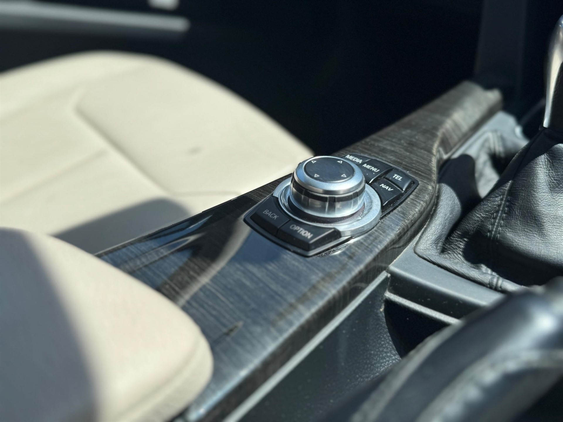 Used BMW 320i