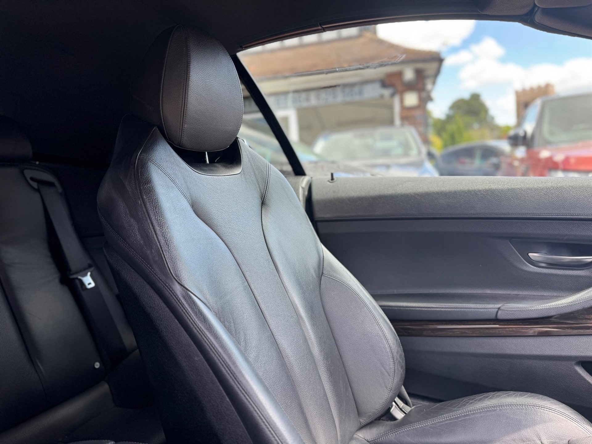 Used BMW 640i