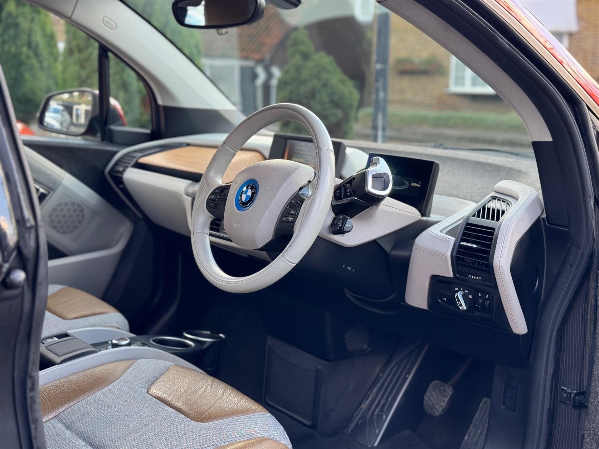 Used BMW i3