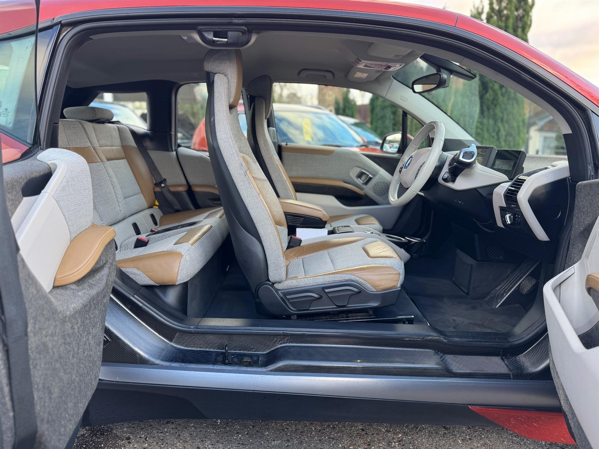 Used BMW i3