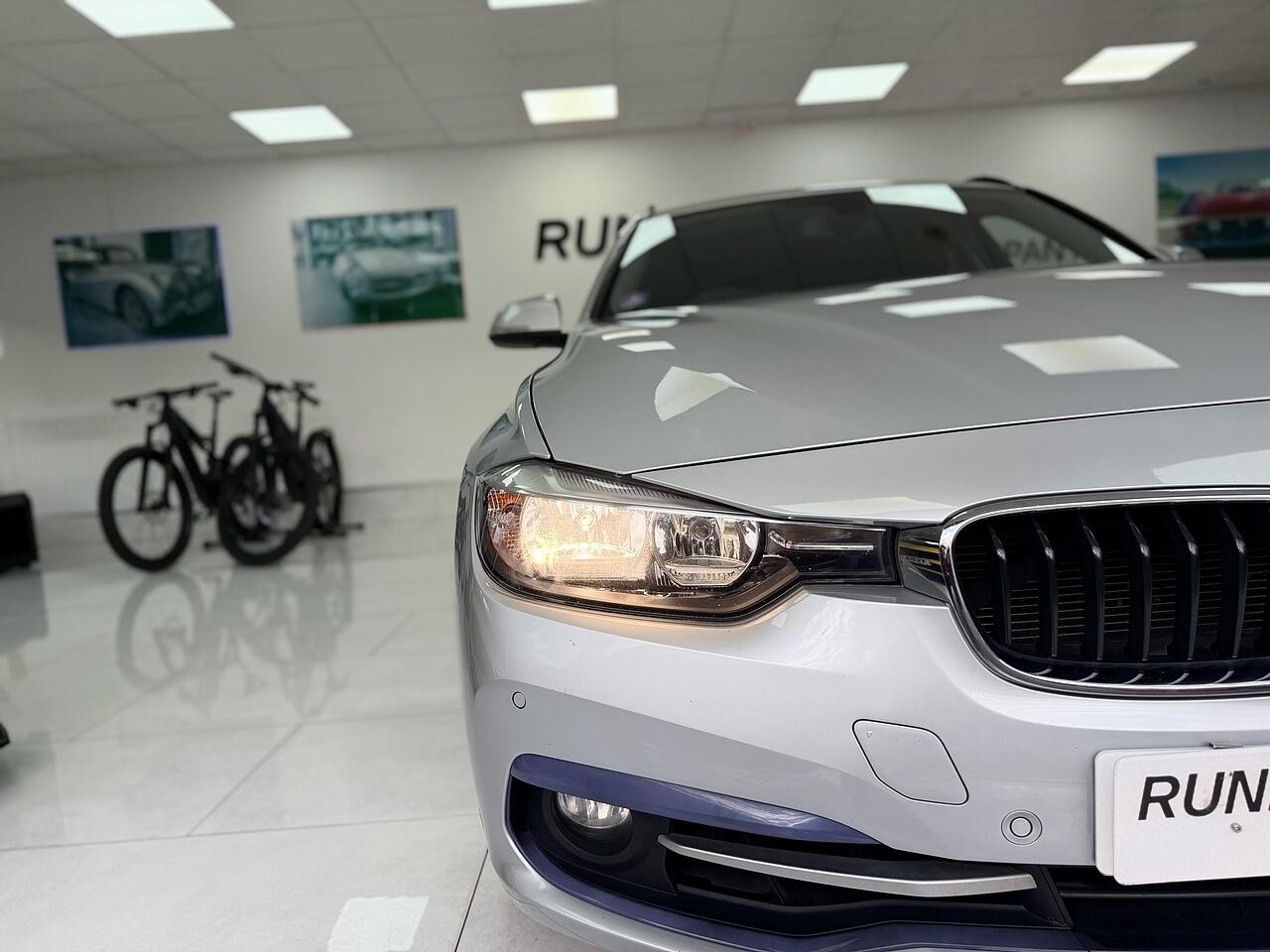 Used BMW 318i