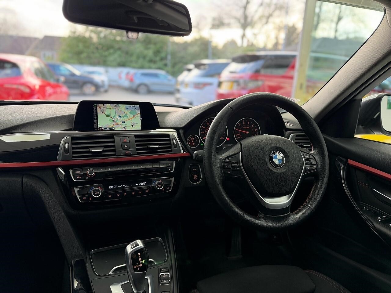 Used BMW 318i