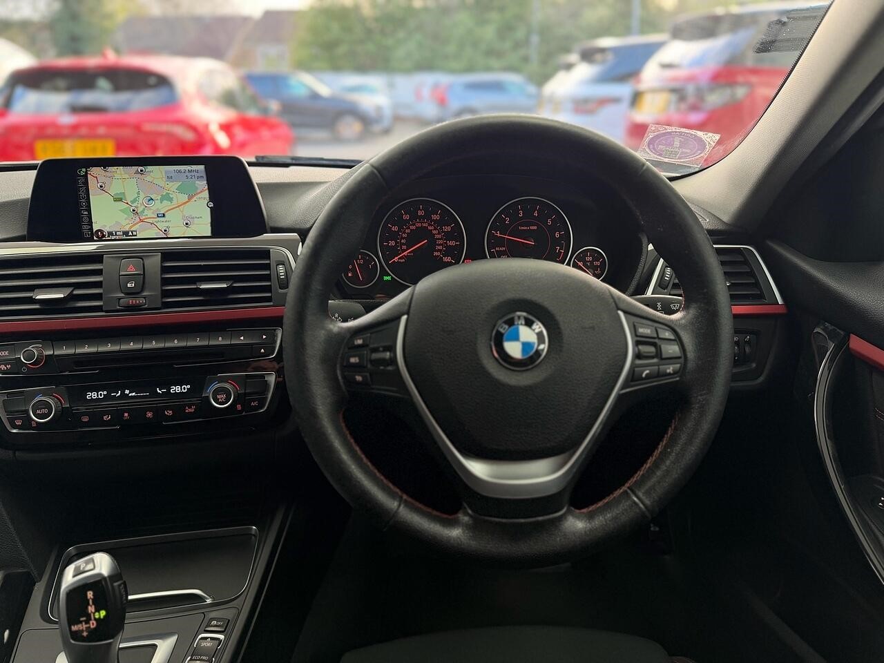 Used BMW 318i