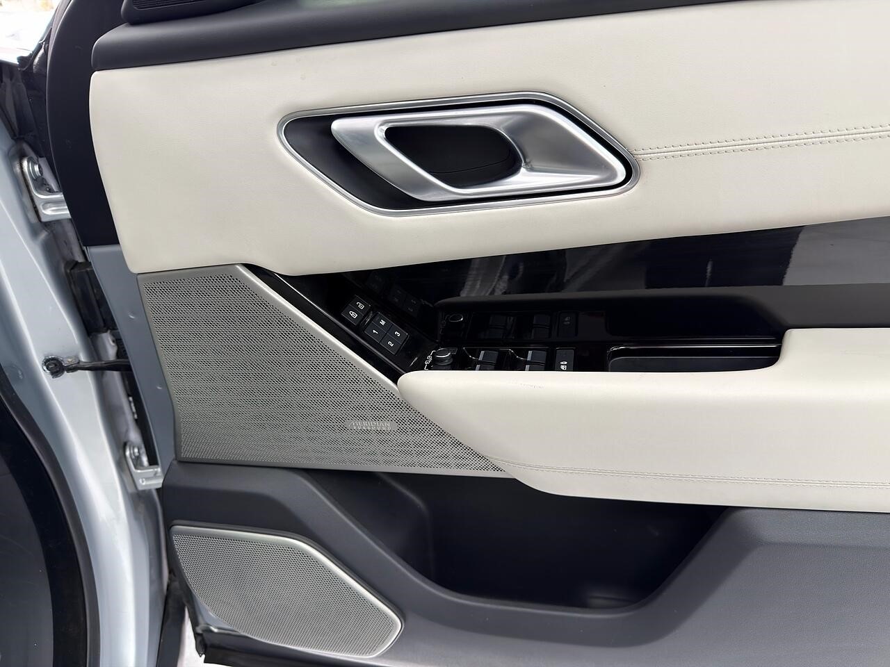 Used Land Rover Range Rover Velar