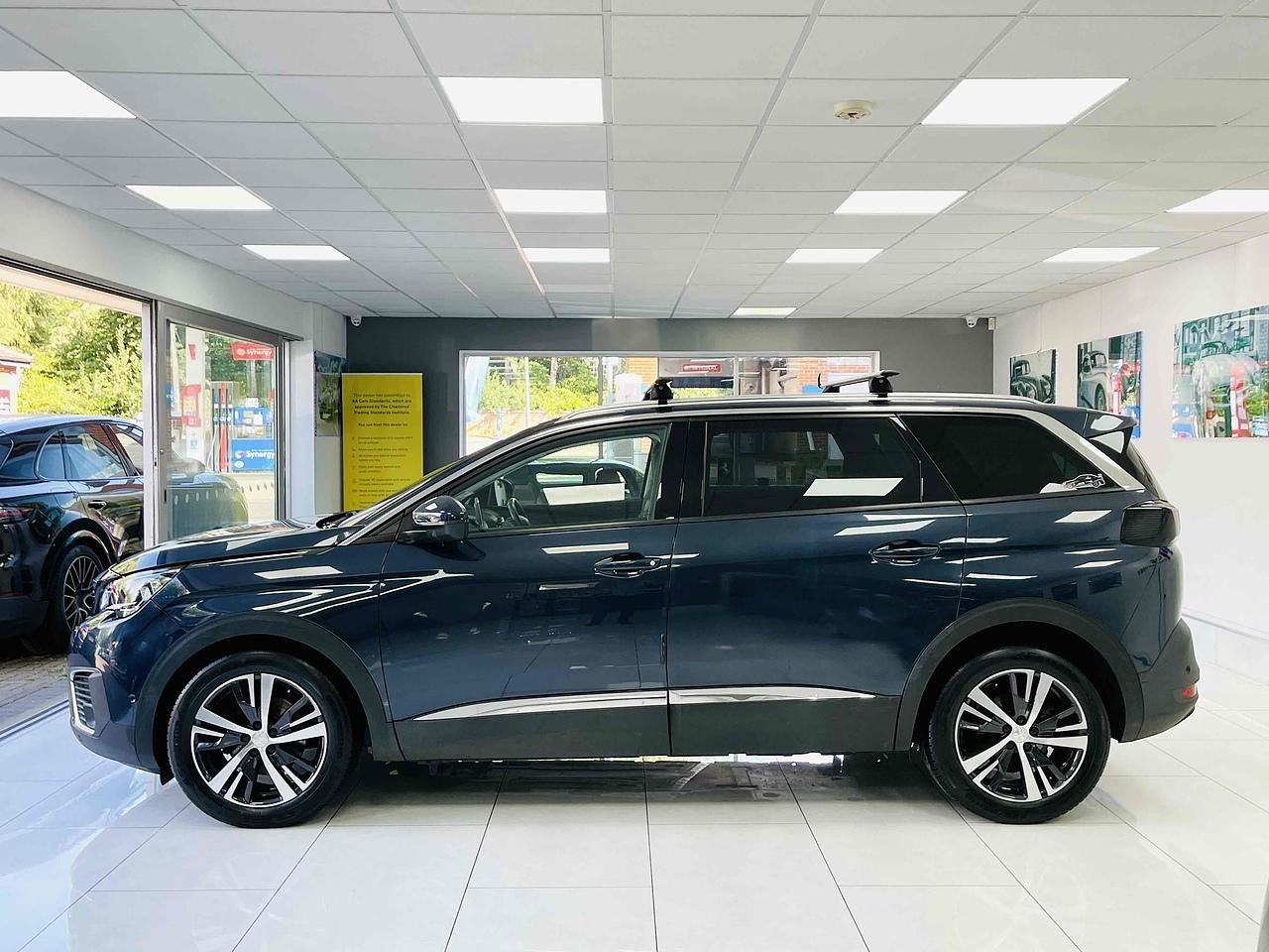 Used Peugeot 5008