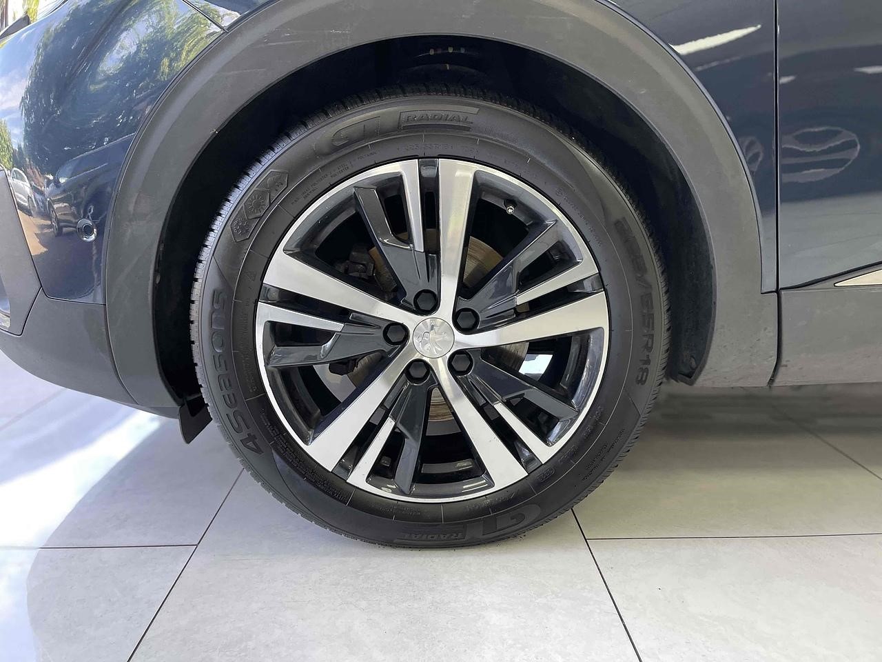 Used Peugeot 5008