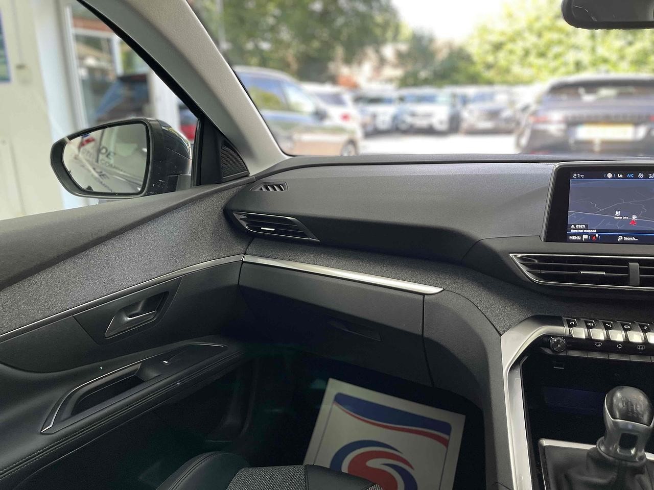 Used Peugeot 5008
