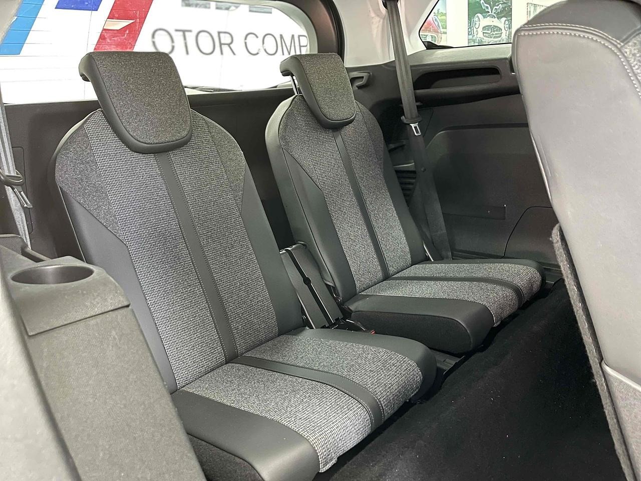 Used Peugeot 5008